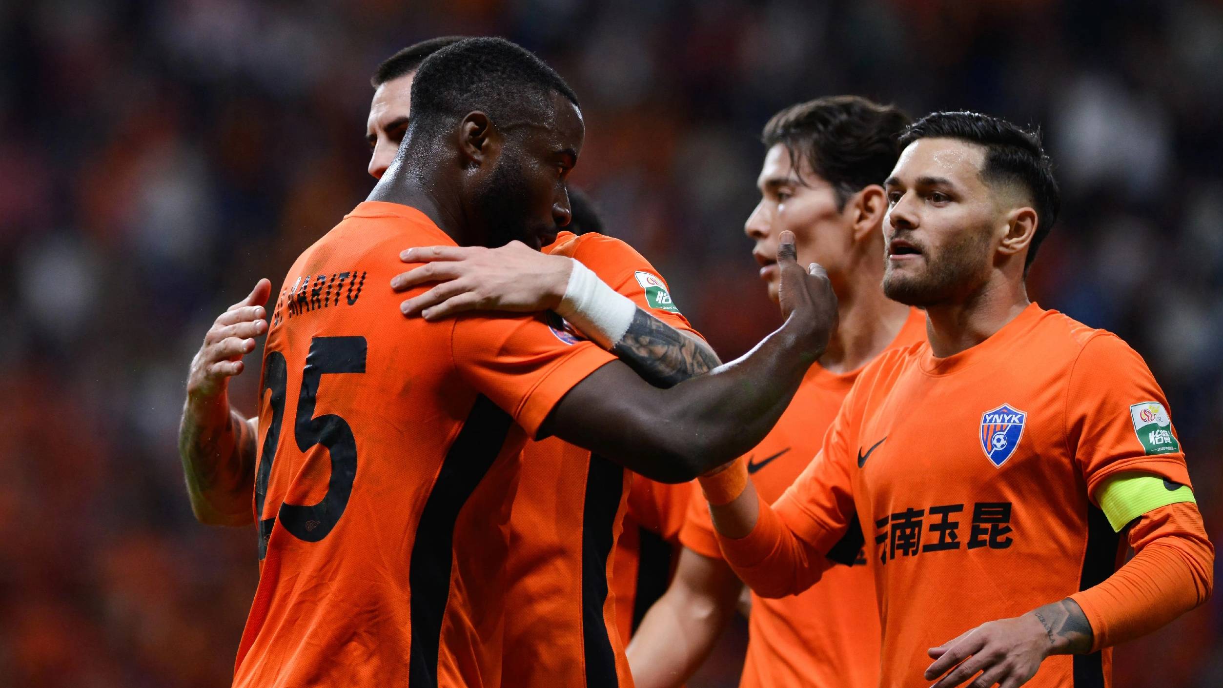 包含今夜曼联调整名单以备中超;外线爆发环节打磨;球迷炸锅;高层口径保持一致的词条 包含今夜曼联调整名单以备中超;外线爆发环节打磨;球迷炸锅;高层口径保持一致的词条