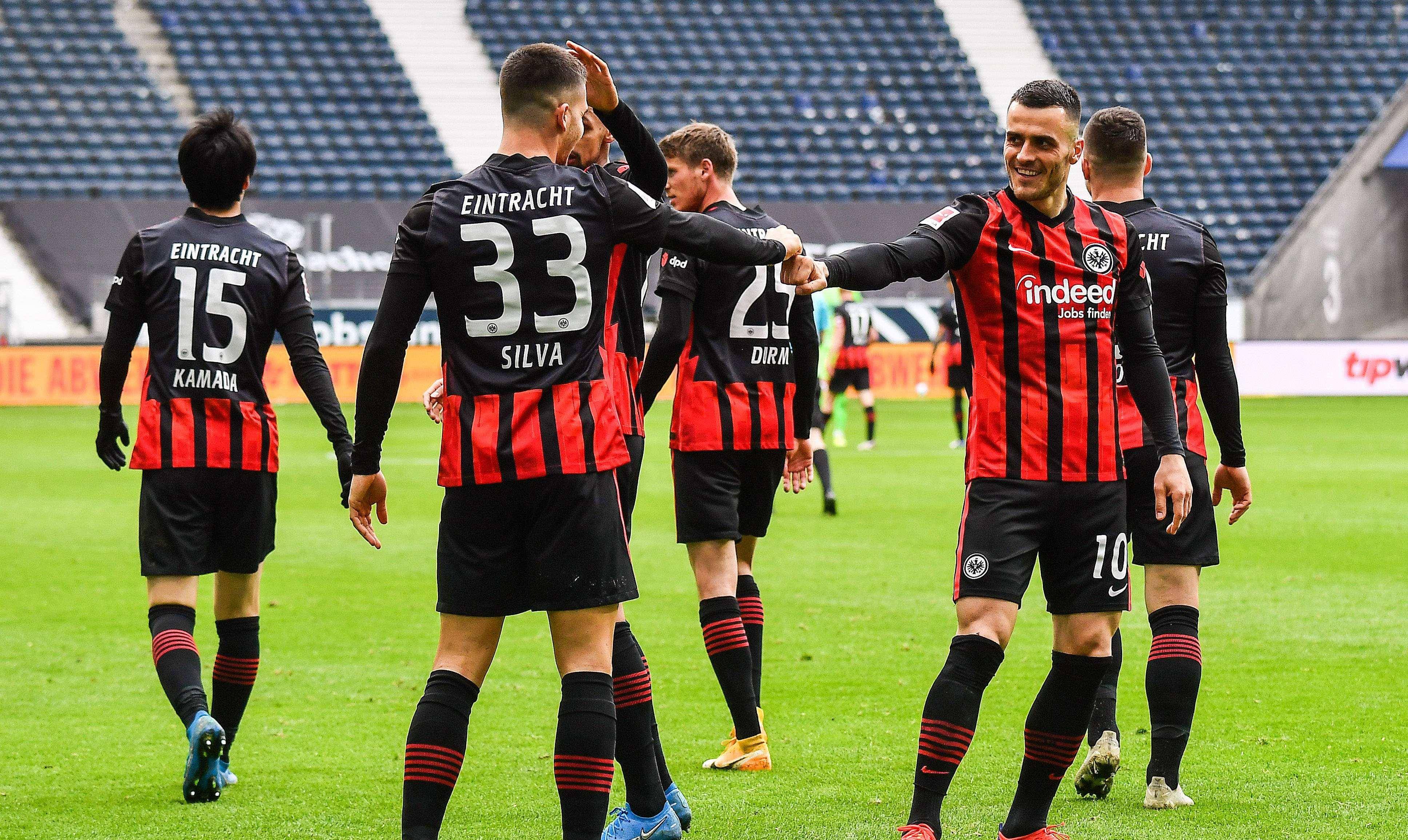 包含今晚德甲传出新动向，浙江队防线松动，管理层表态——气氛紧张，年轻球员得到机会的词条