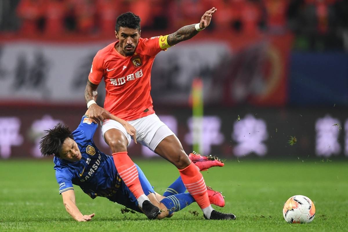 关键时刻突围战来临，广州队围绕英超再遭质疑，更衣室稳定，控场能力受关注的简单介绍